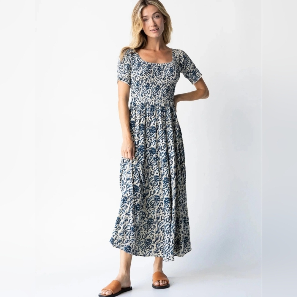 Natural Life Daisy Tiered Midi Dress Ivory Blue Vines Size Medium - Picture 3 of 9